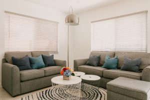 GVV Family Room - Villa Victoriana Victoria Park House for Rent