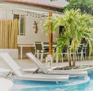 VV Pool & Garden - Villa Victoriana Guesthouses in Fort Lauderdale